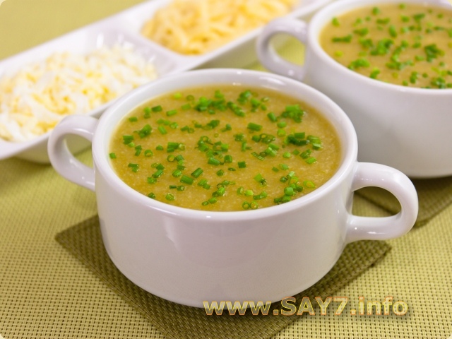 Суп-пюре с кабачками и цветной капустой